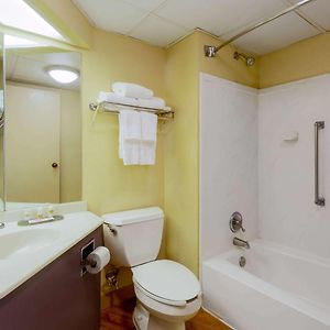 1 King Bed One Bedroom Suite Non-Smoking